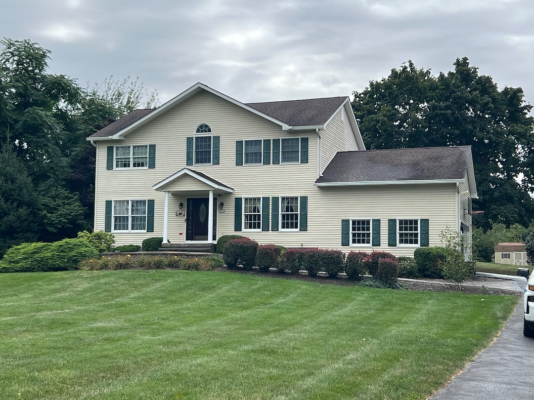 House washing / Power washing in Wappingers Falls, NY