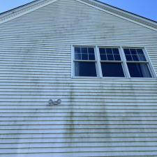 House-wash-Window-cleaning-in-Pouqhquag-NY 1